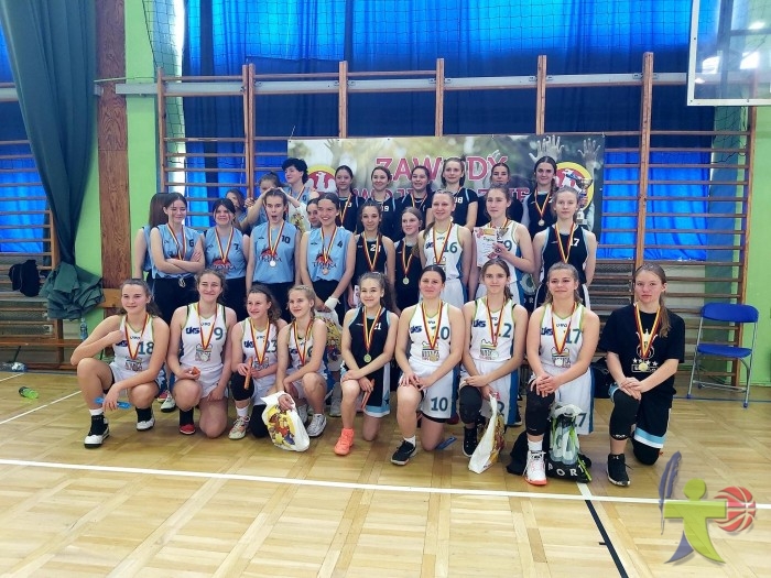 Koszykarki z SP 11 mistrzyniami województwa warmińsko-mazurskiego w koszykówce dziewcząt rocznik 2007 i młodsze 